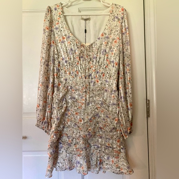 The East Order Yasmin Mini Dress White/Floral Print Size M - Picture 3 of 6